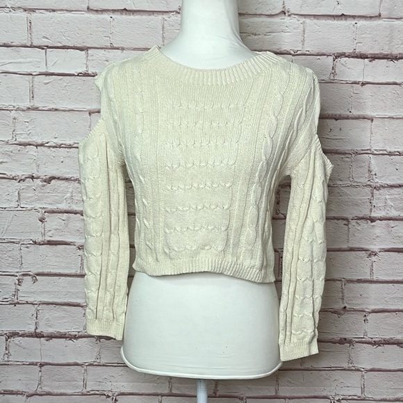 RugaPiana Cortone Sweaters - Rugapiana Cortone Cable Knot Cold Shoulder Sweater EUC Size Small
